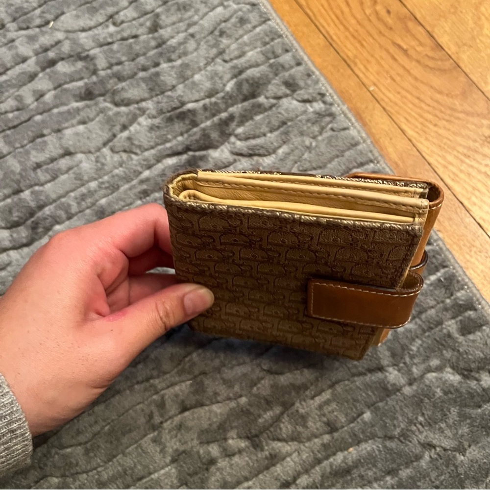 Vintage Dior Tank Trotter Logo Plate Bifold Wallet - Picture 5 of 9